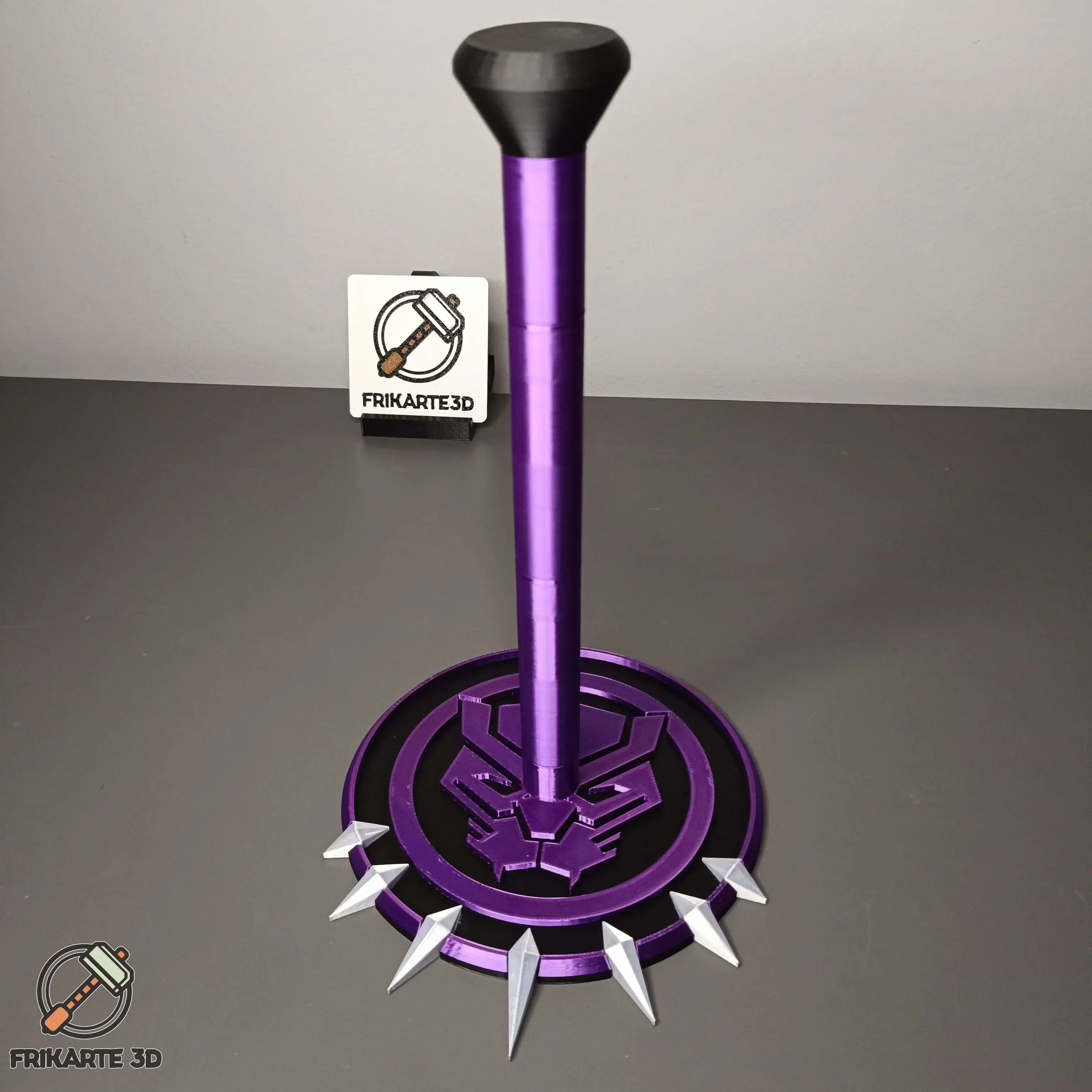 Black Panther Helmet Stand - 3D Printable Display