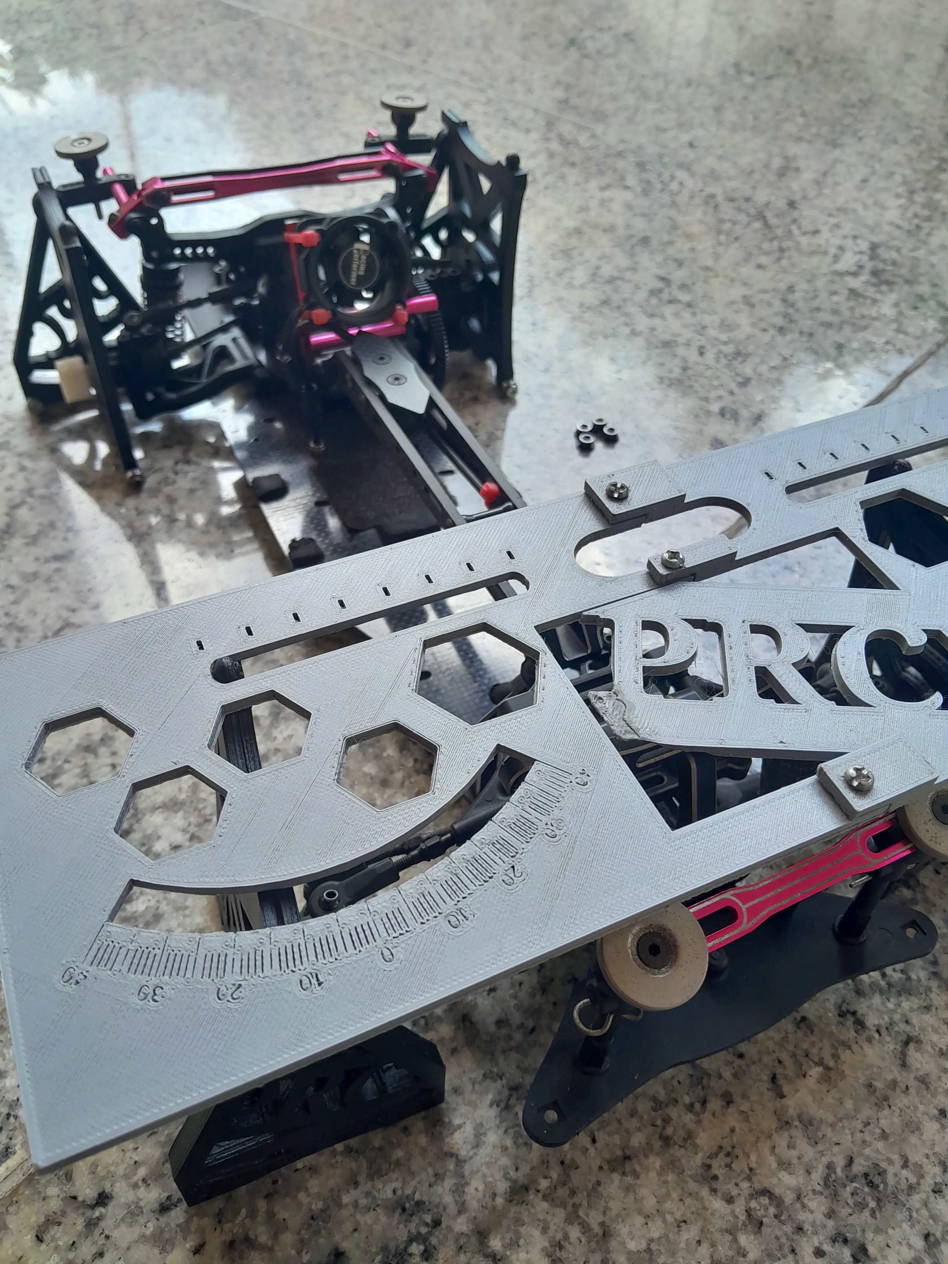 RC Araba 1:10 Kurulum Sistemi