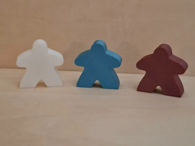 Magnet meeple