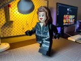 Black Widow Modular Figure-8