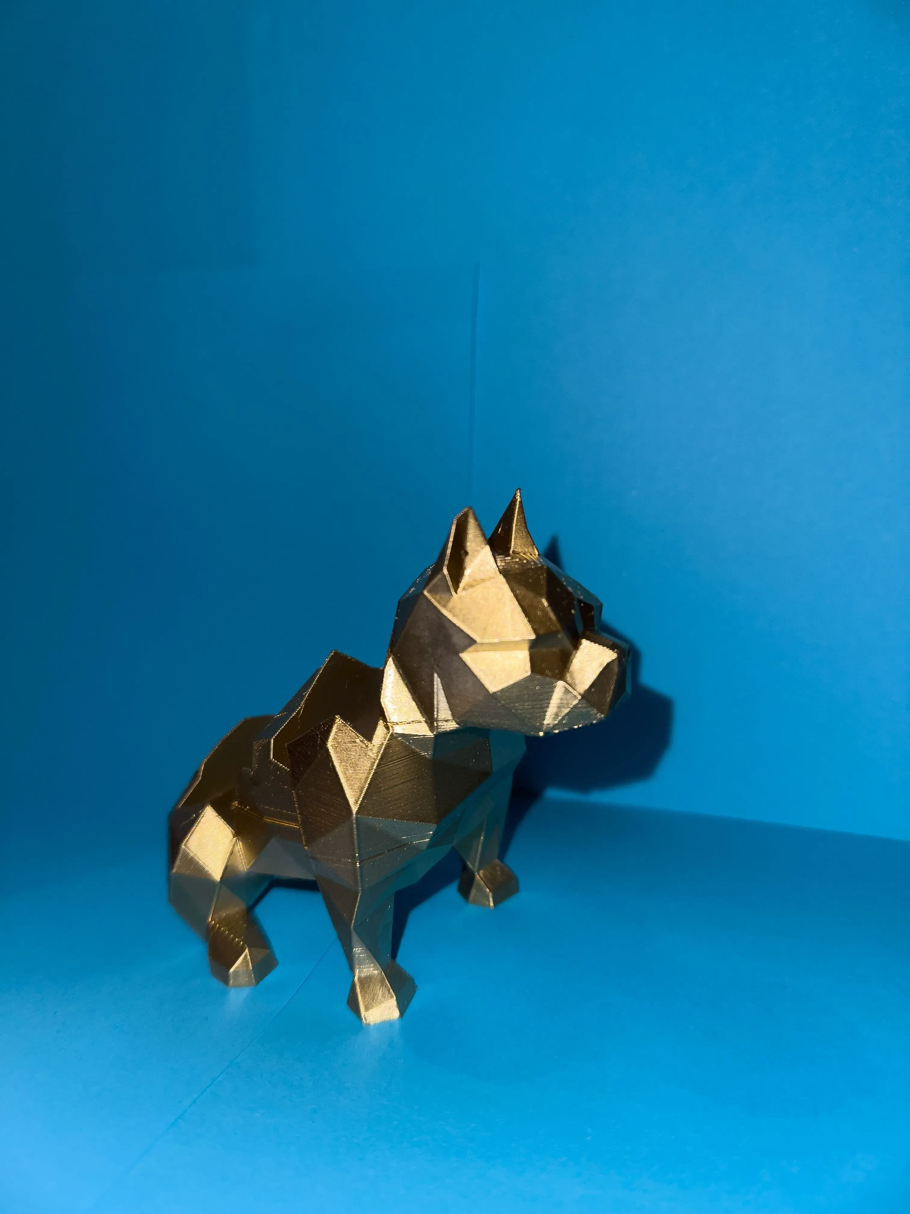 Low Poly American Bully Remote Holder