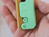 Gravity knife circle game-5