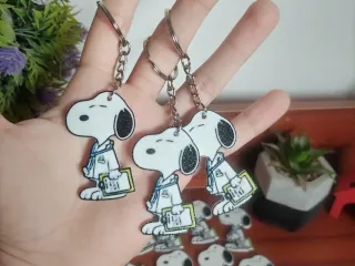 Llavero de snoopy doctor