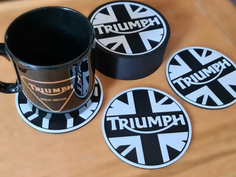 Set Sottobicchiere e Custodia Triumph Facile da Stampare per Qualsiasi Stampante