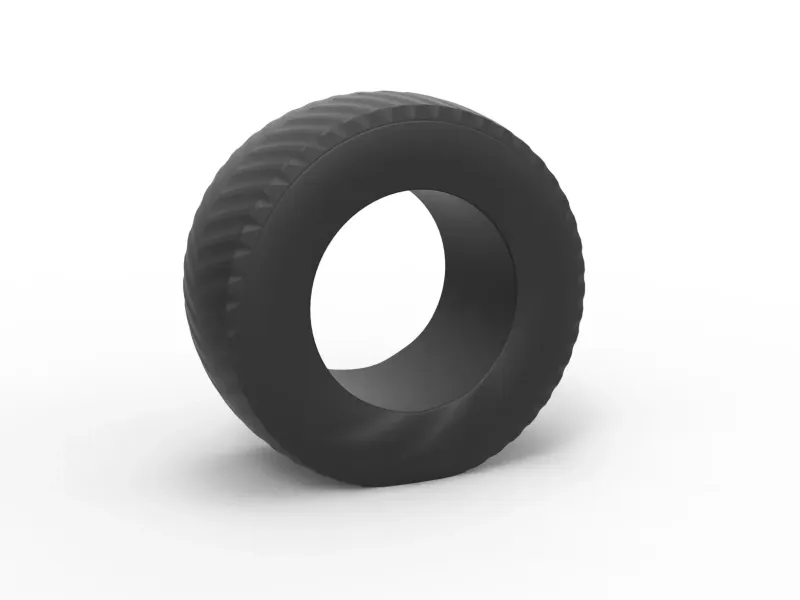 Pulling tractor rear tire while pulling Scale 1:25