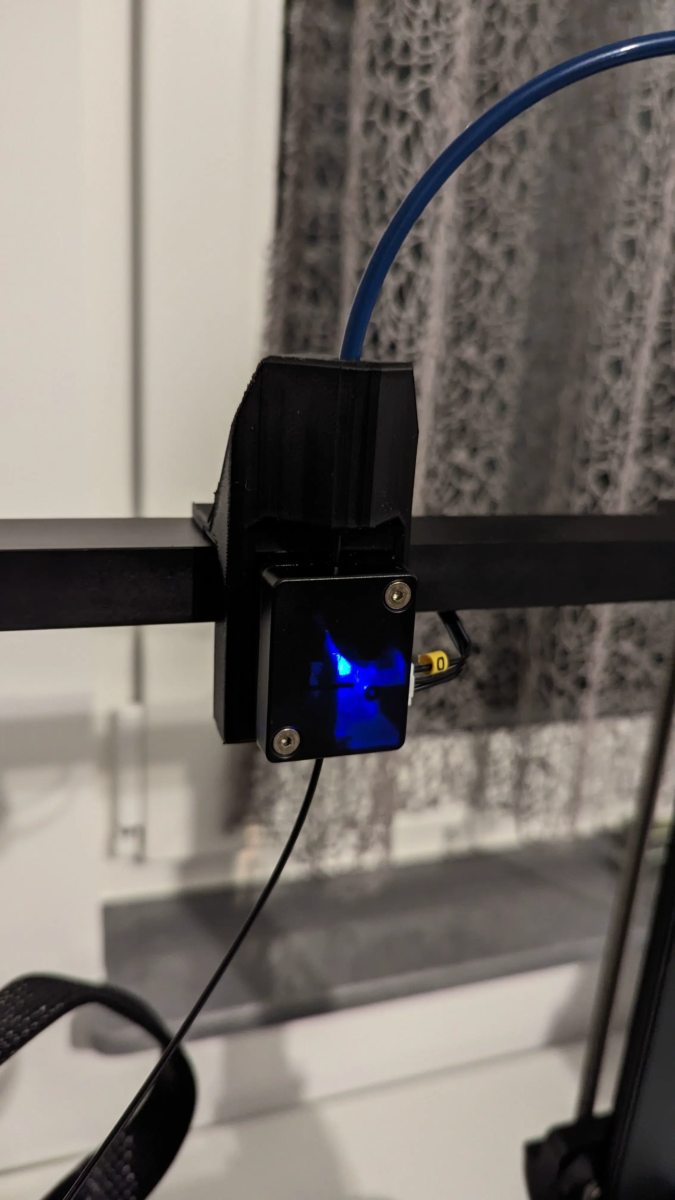 Creality Ender 3 V3 SE/KE Guía de filamento + sensor de desviación