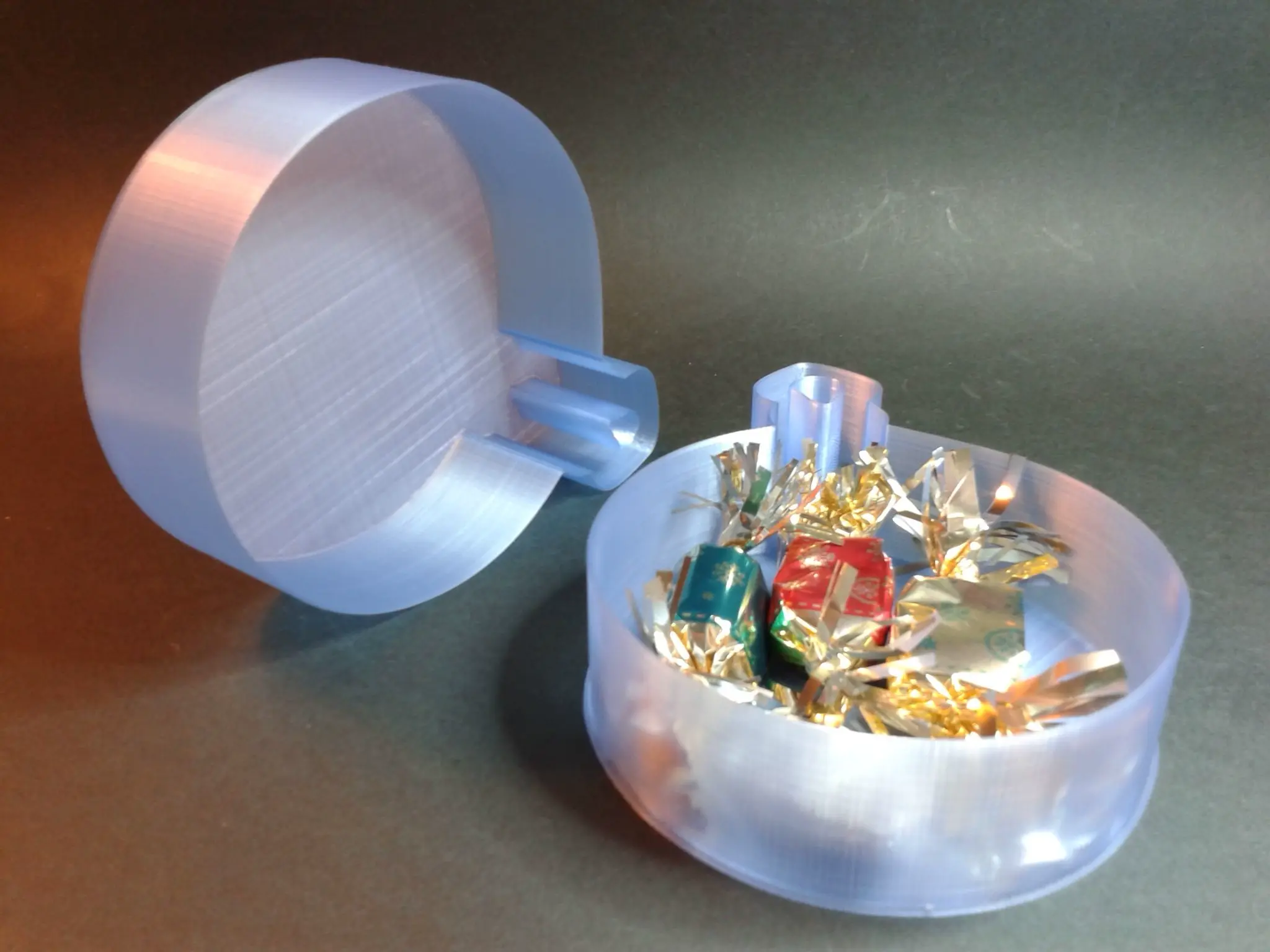Christmas ornament 1, nestable box (v2)