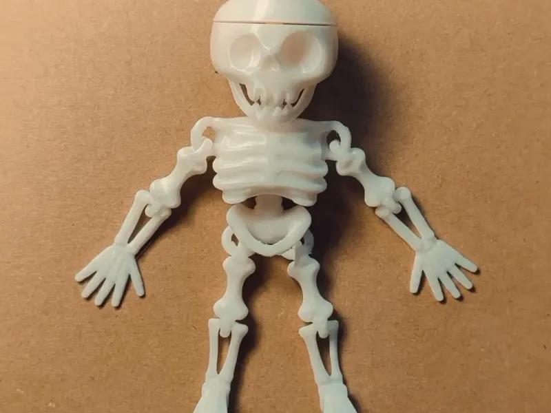 Tiny flexi skelleton