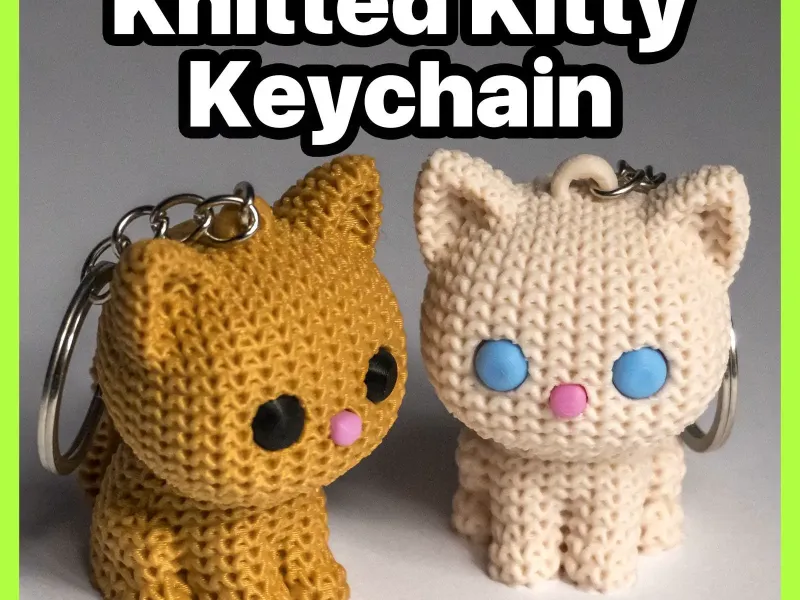 Knitted Cat Keychain