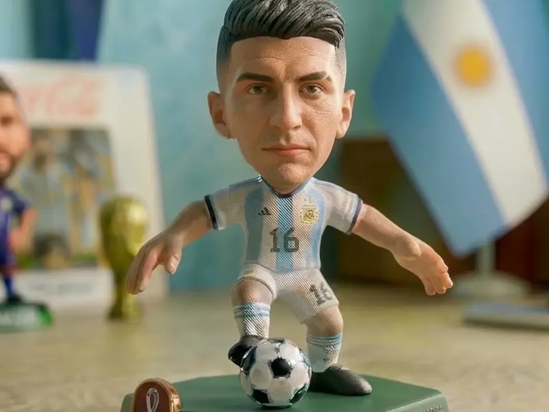 LLavero de Campeones del Mundo 2022 - Thiago Almada