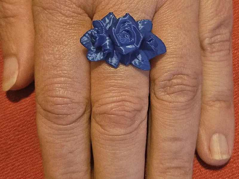 Anillo flores