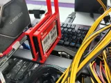 2.5" SATA SSD Vertical Bracket / Open-Frame Mount-4
