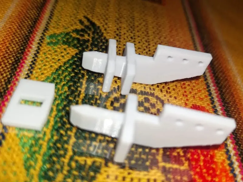 Rc plane control horn
