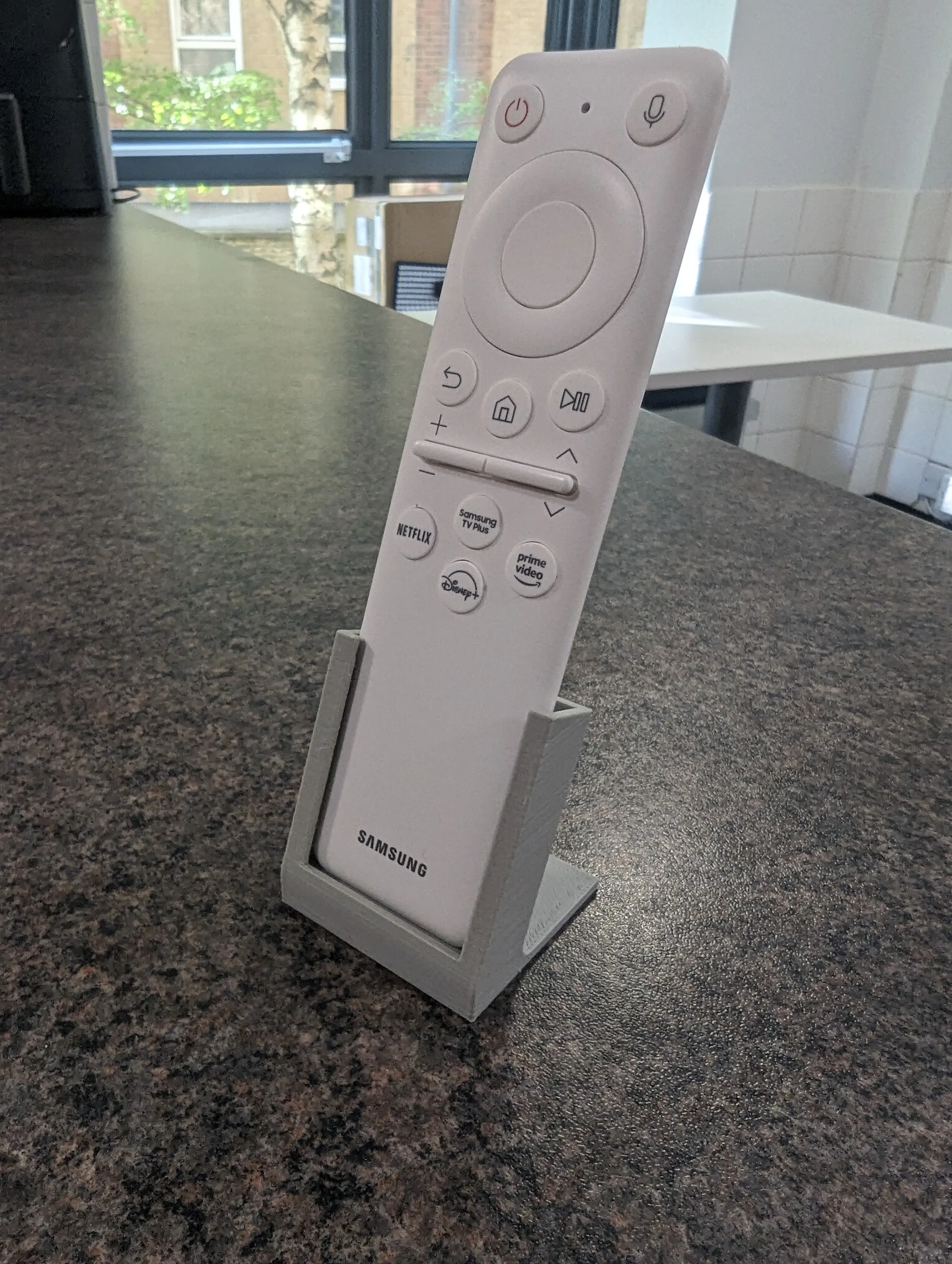 Samsung Odyssey G6 Fernbedienung Stand