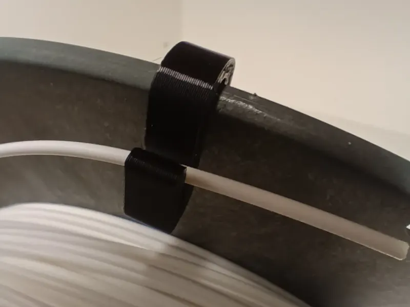 Light Filament Clip