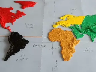 DÜNYA TOPOGRAFİK