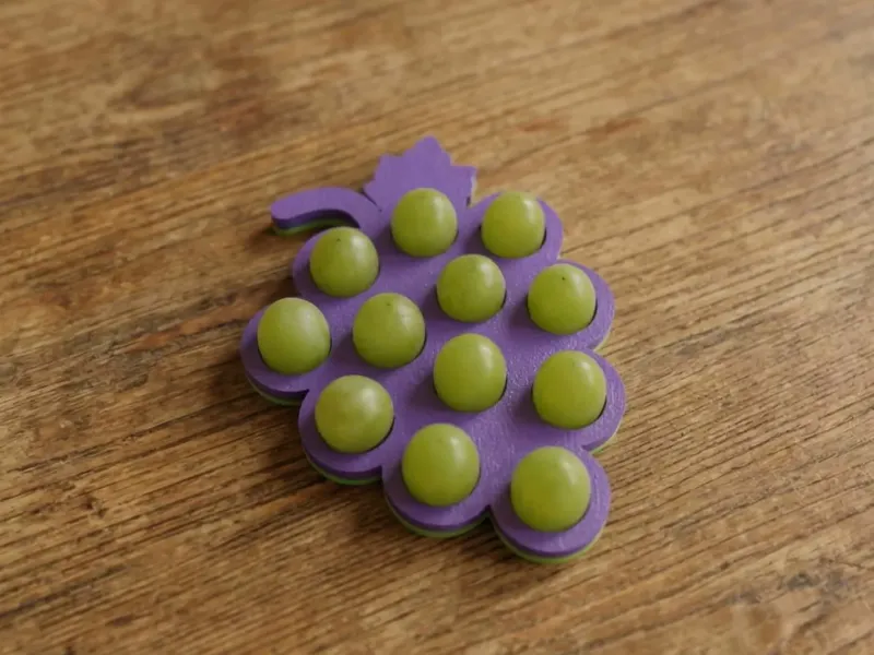 12 Grapes Holder New Year