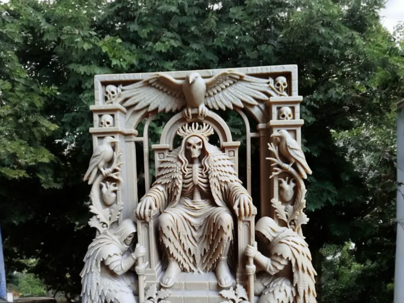 Raven Throne Monarch – Easy Print Gothic Relief