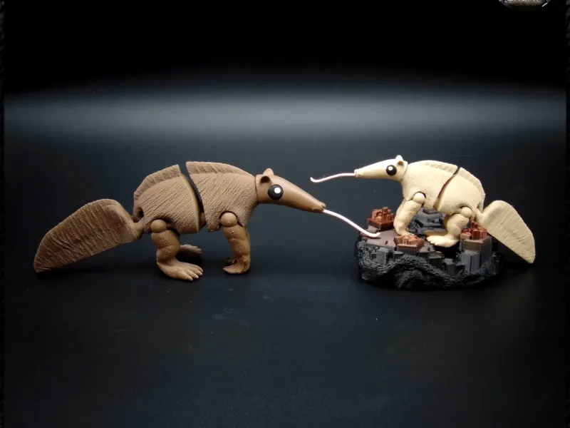 Adorable Anteater - articulated fidget toy