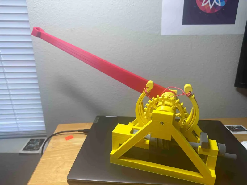 La catapulte de Léonard de Vinci