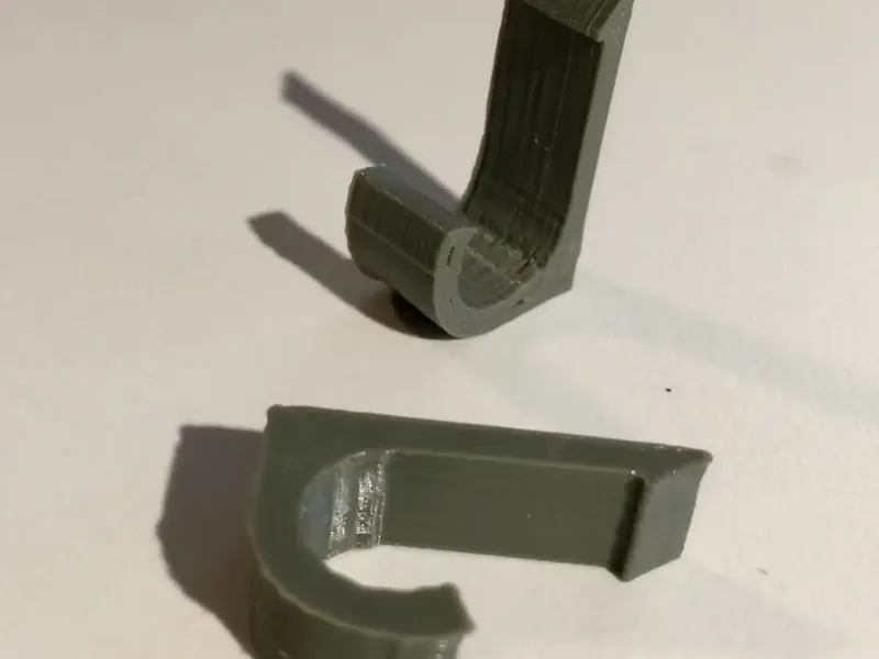 Vinyl Siding Hook Hanger For Loose Cables