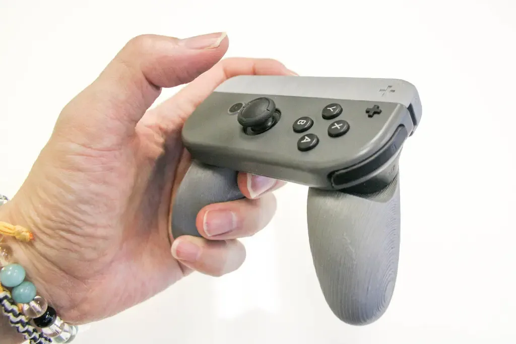 Nintendo Switch Single Joy-Con Grip  + And -