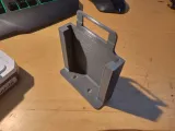 MAKITA WHITE BODY 18V RIGHT ANGLE MOUNTING BRACKET-1