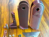 gravity knife -1