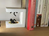 Sujetalibros Portal-4