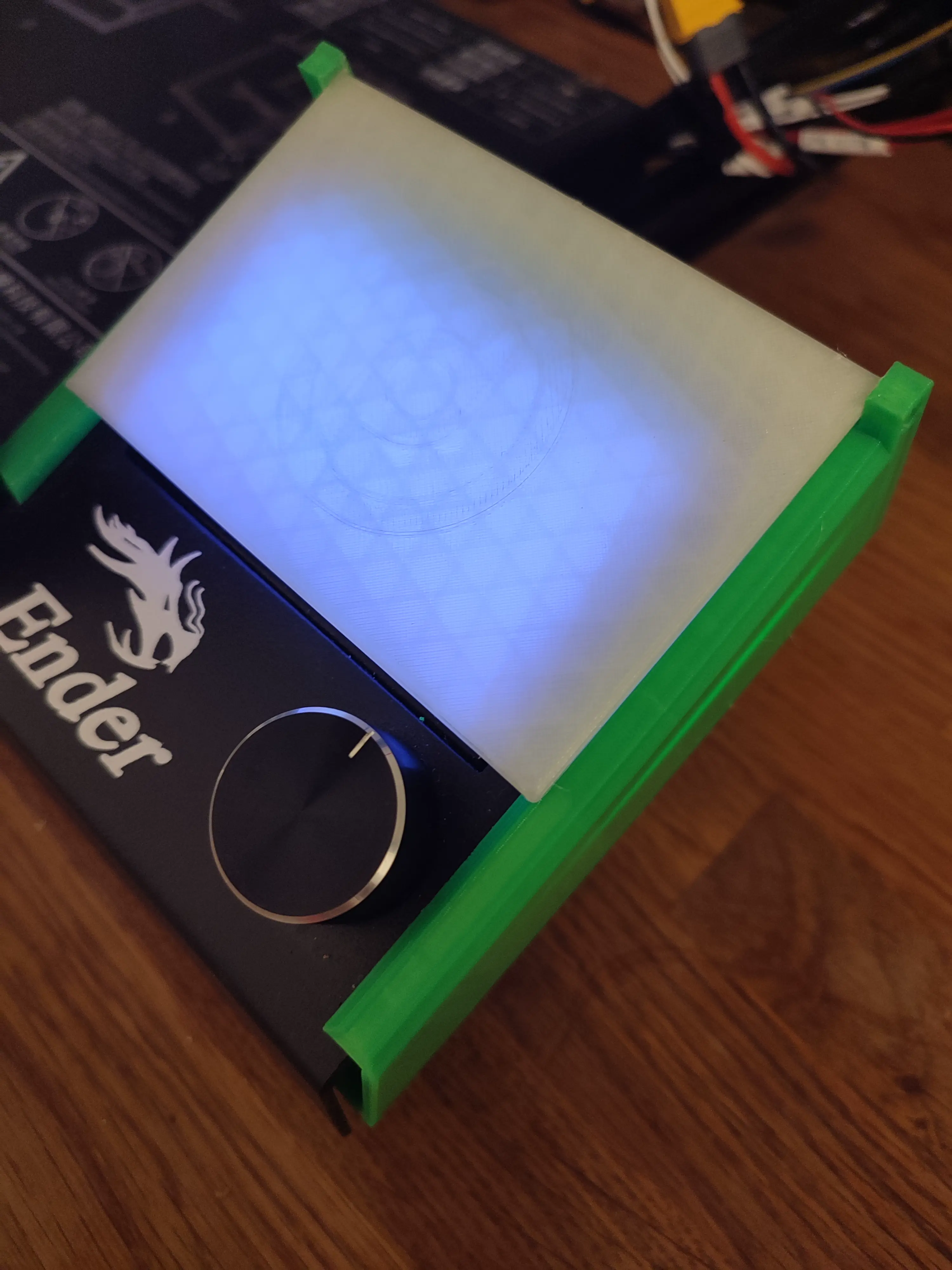 Ender 5 Pro display case and cover for dust protection