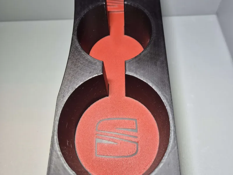 seat leon 1M cup holder 
