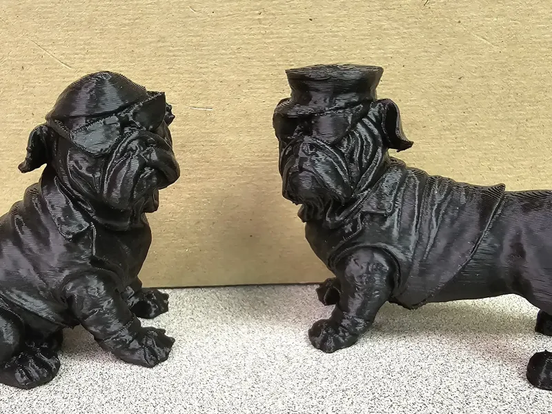 机车斗牛犬