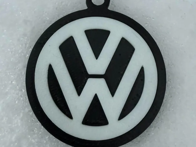 VW volkswagen logo on key, key ring