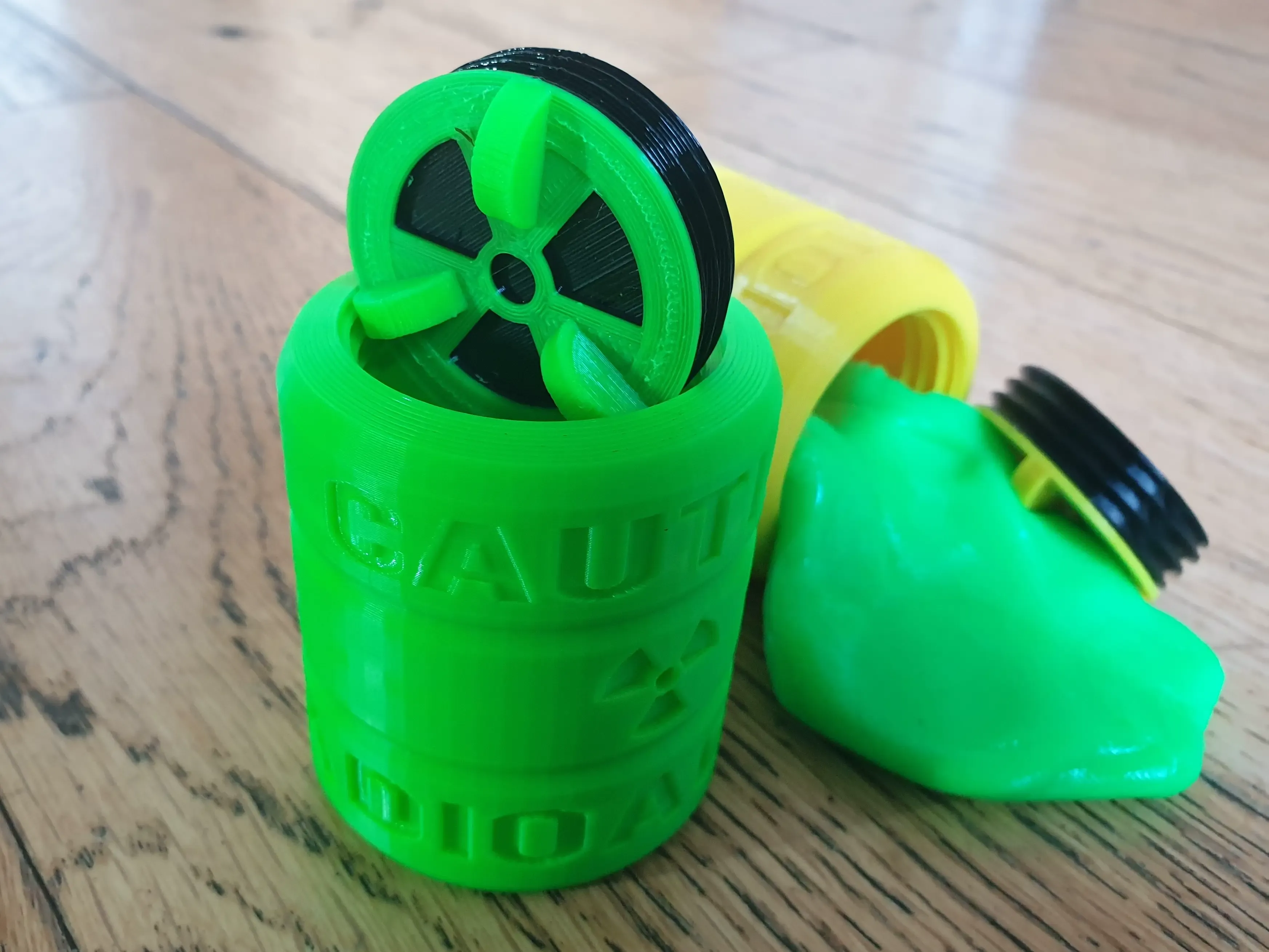 Toxic Atomic Radioactive Slime Putty Stash Storage Can Screw
