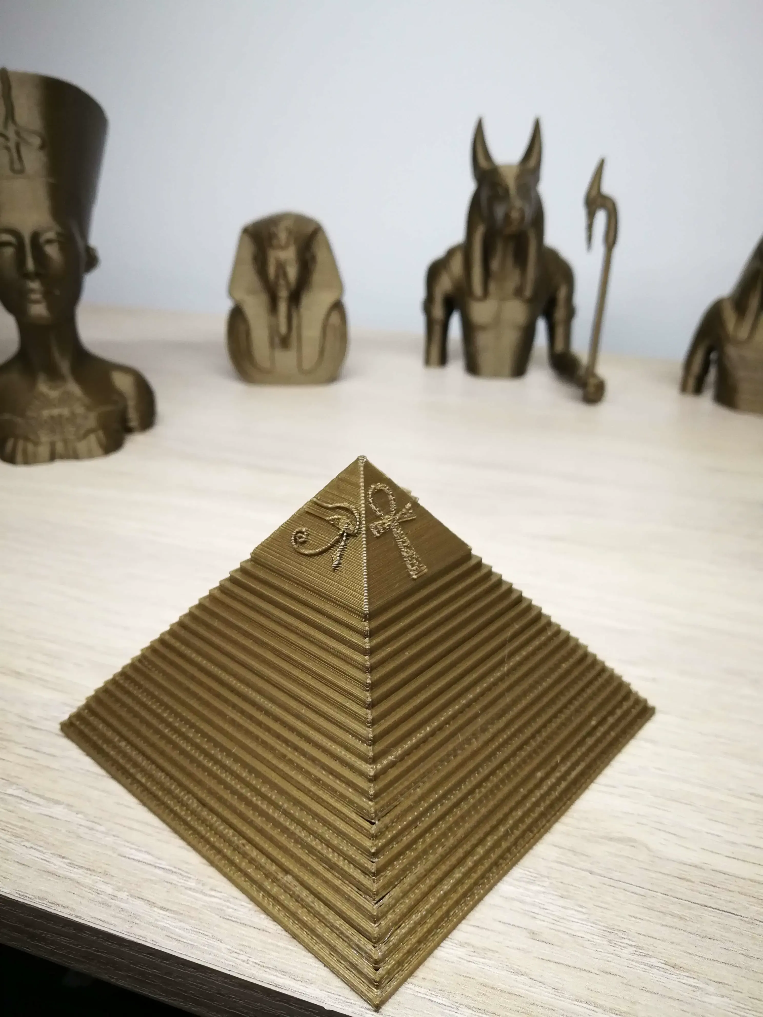 Golden Pyramid Egipt
