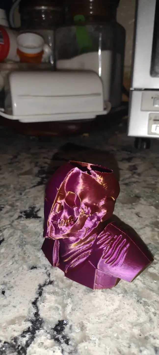 Ironman Skull Head - Pot Plant