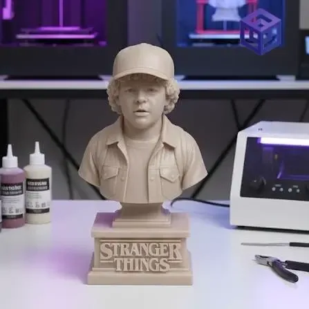 Dustin Henderson / Stranger Things