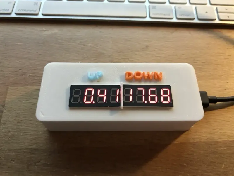 带7段数码管的互联网连接带宽监控器（FritzBox）