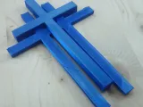 Cross Modern Design-0