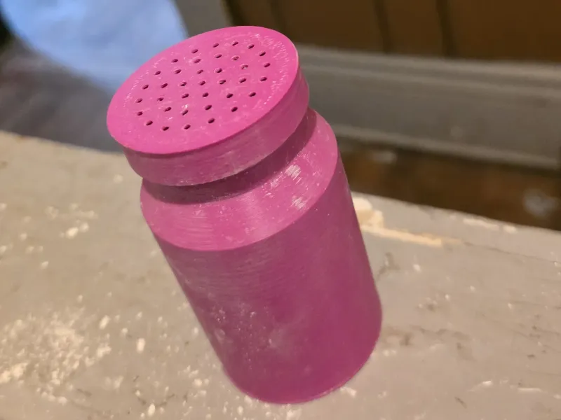 Powder Shaker/Spreader