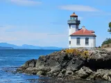 Lime Kiln Lighthouse-1