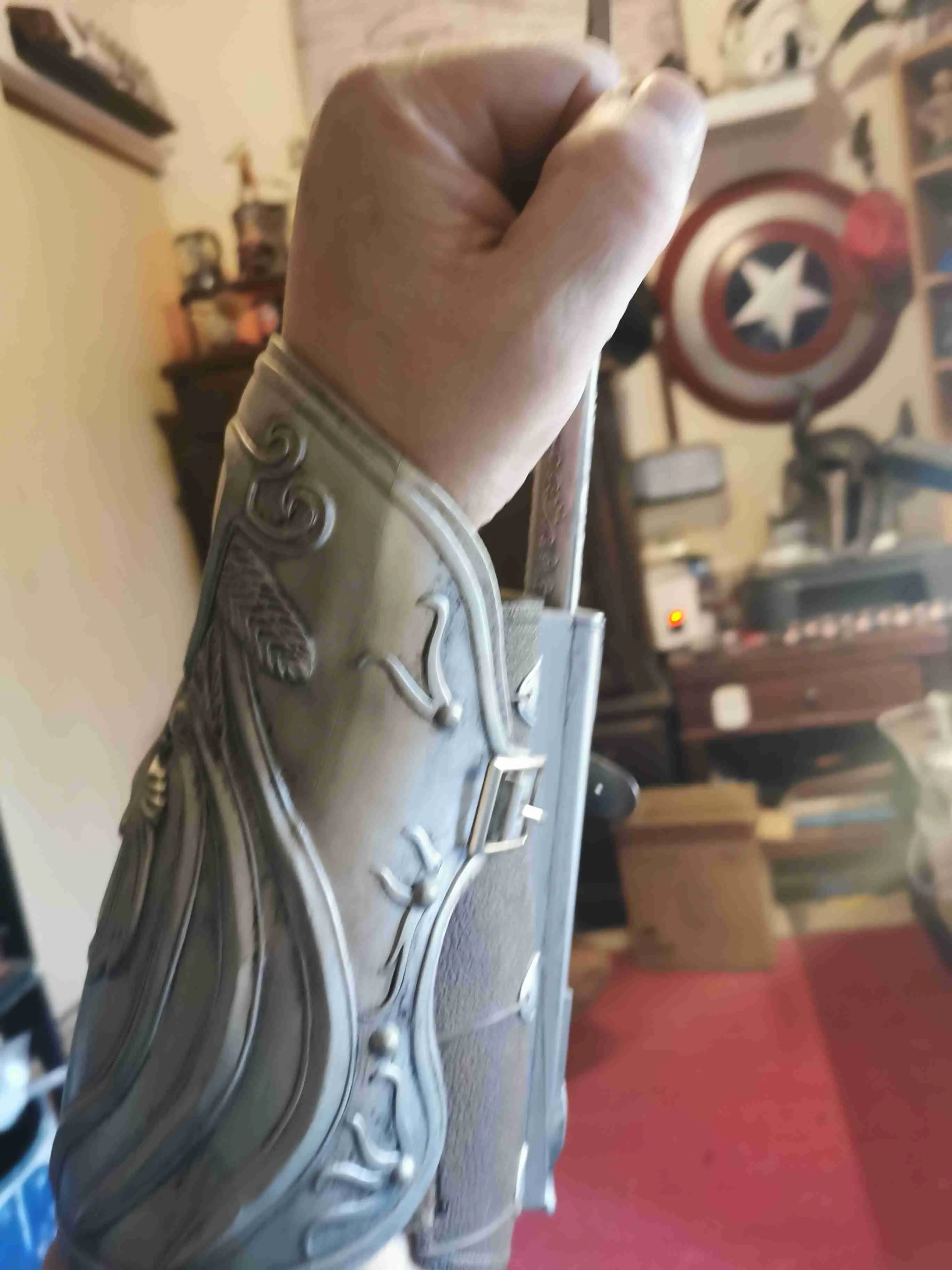 Cosplay STL Download - ezio's hidden blade ac im adding also the v2 i ...