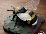 Cute Realistic bumblebee! (STL/3MF)-1