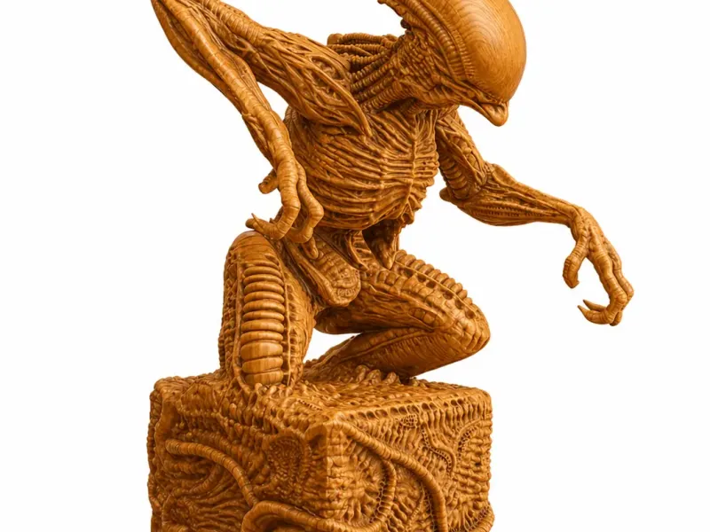 Alien figure