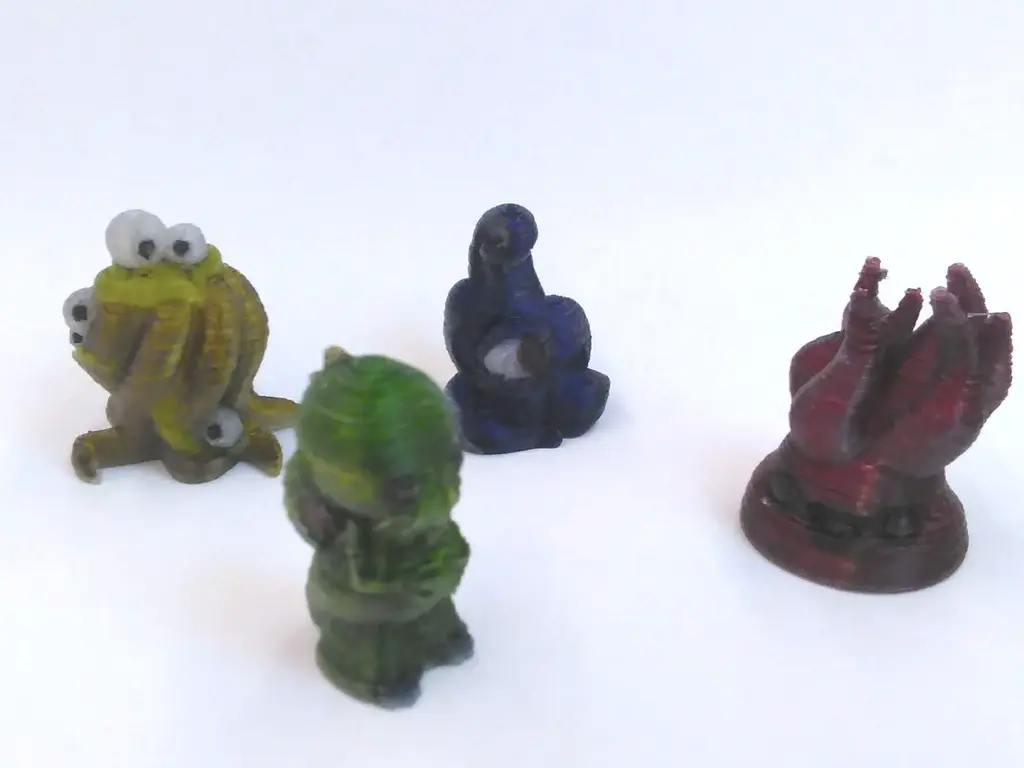 Chibi Cthulhu for full color, mutli-material, or single colo