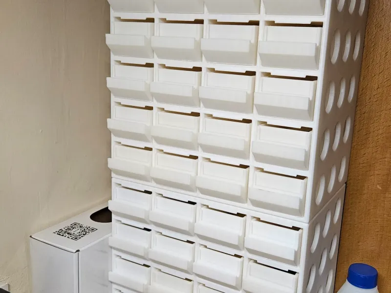 CASSETTIERA PER PICCOLI PEZZI (IMPILABILE)