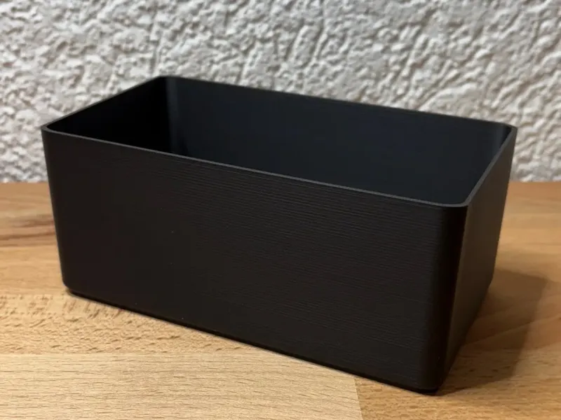 Stapelbare Aufbewahrungsbox (82x150x66mm)
