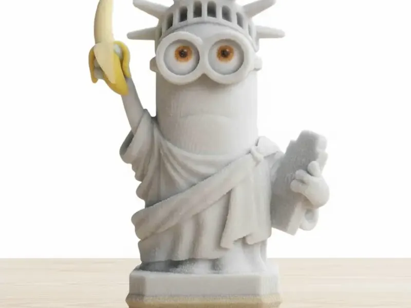 Minion Statue of Liberty figurine