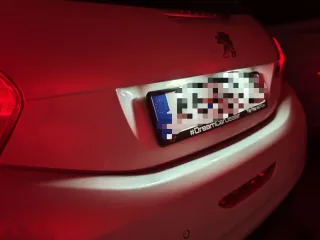 Peugeot Citroen Licencplate light transparent cover