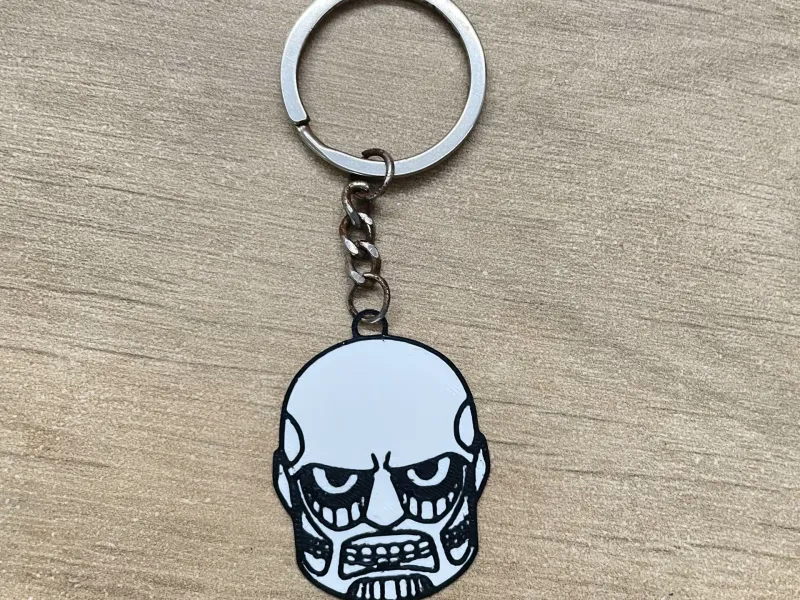 Llavero Colossal Titan